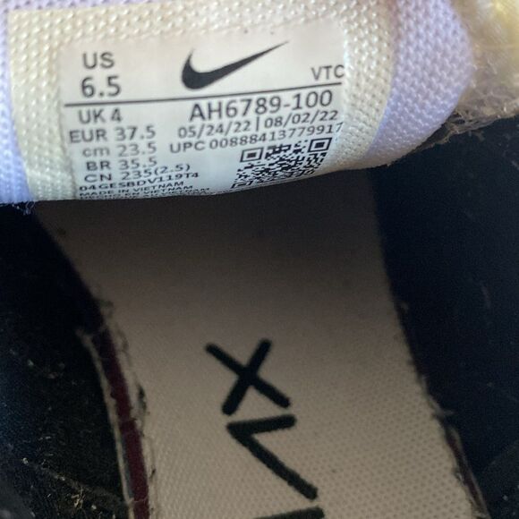 NIKE Air Max 270 White Women’s Sneakers AH6789-100 Size 6.5 - Picture 4 of 9